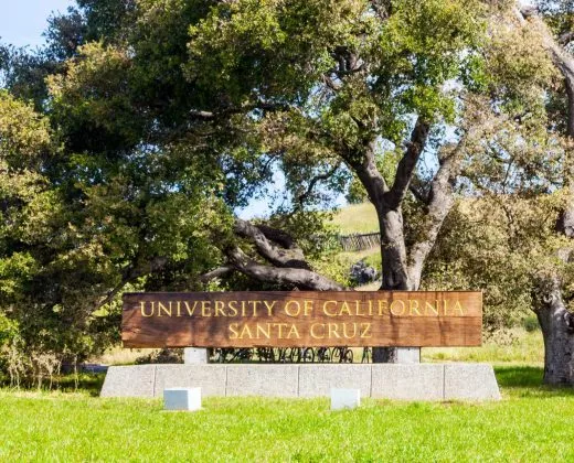 加利福尼亚大学圣克鲁兹分校